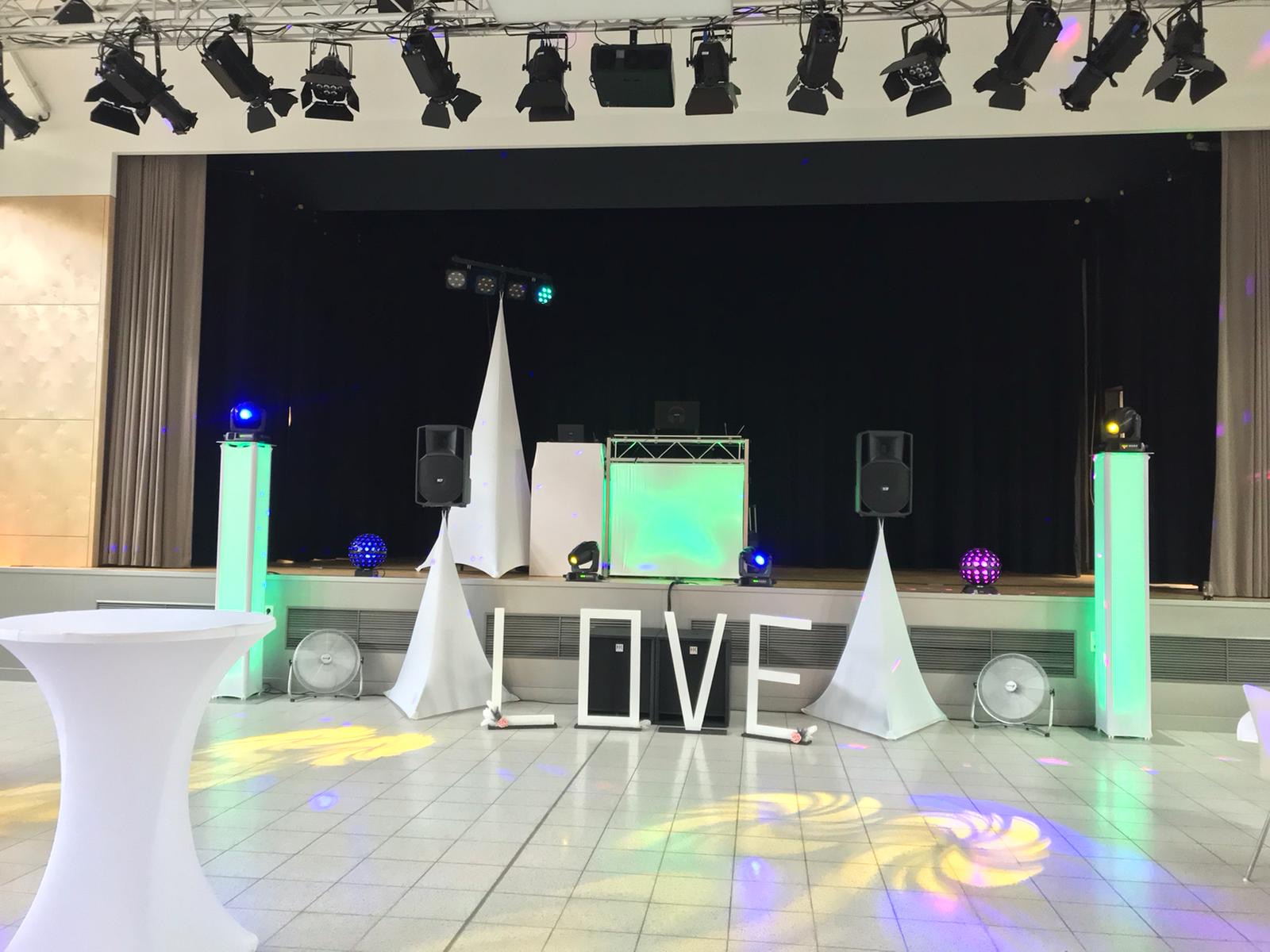 DJService